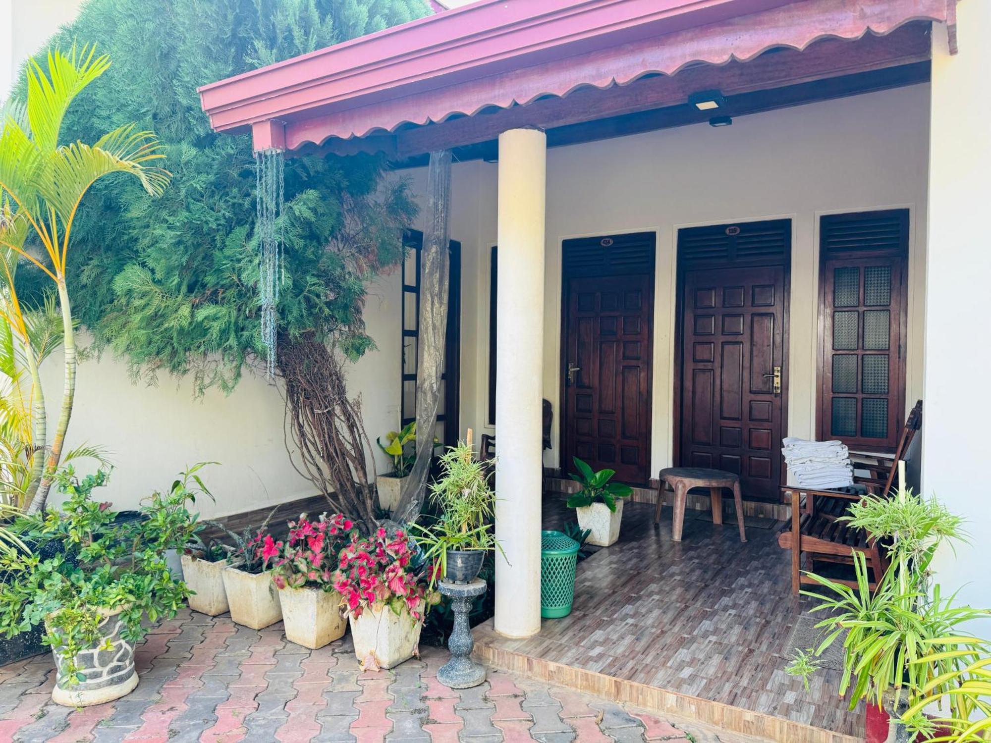 Aa Inn Trincomalee Phòng bức ảnh