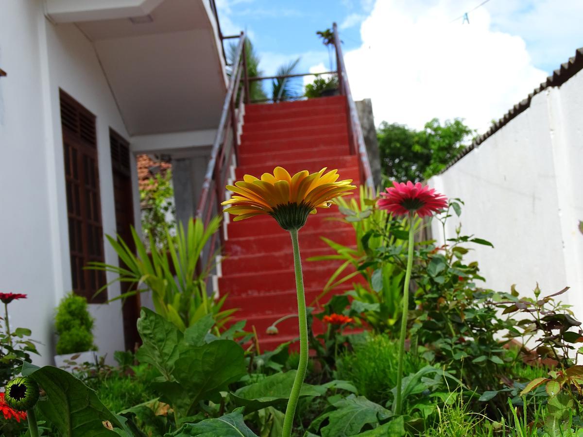Aa Inn Trincomalee Ngoại thất bức ảnh