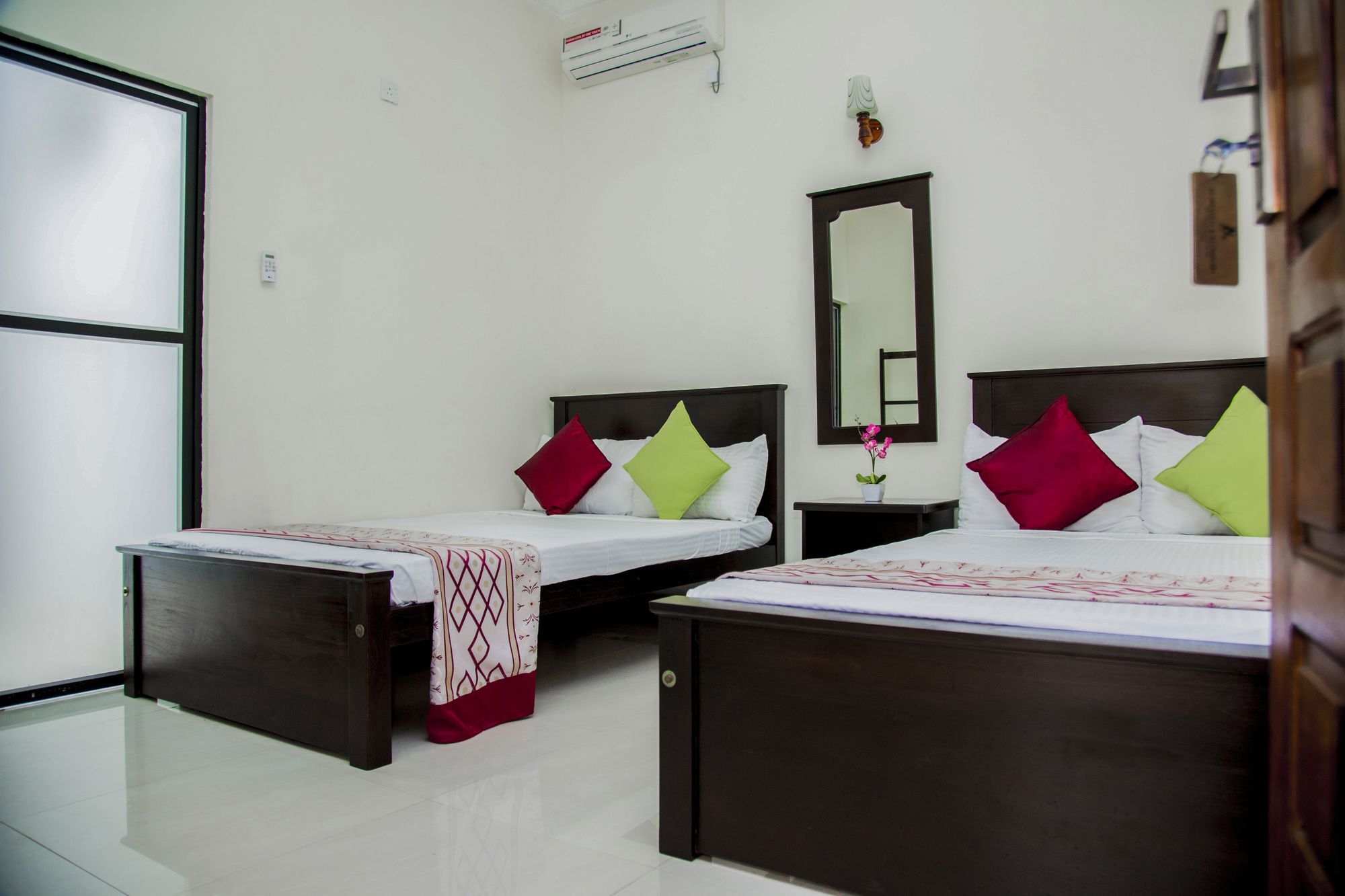 Aa Inn Trincomalee Ngoại thất bức ảnh