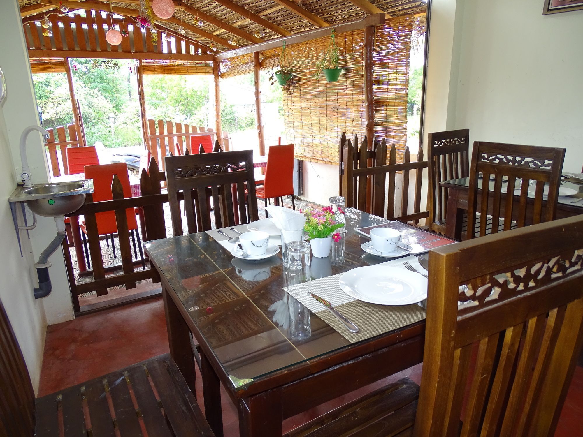 Aa Inn Trincomalee Ngoại thất bức ảnh